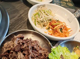 为了这一口肉肉和蘑菇汁
