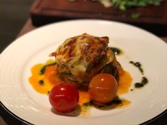 -Oasis Bar & Grill