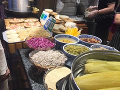 -八一路好吃街(雨田商务大厦店)