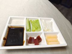 -鸭王烤鸭店(三里河店)