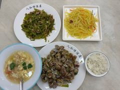 -人和啤酒屋海鲜大排档(营口路店)