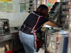 -俞记安顺特色破酥包(民生路店)