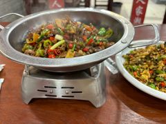 -湖南人家湘菜馆(镇江路店)