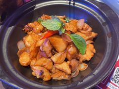 -钳真多钓虾馆·小龙虾海鲜烧烤(九六广场店)