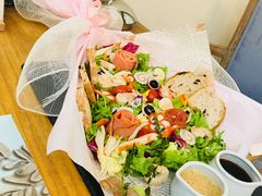 -麦甜创意轻食餐厅(西康路店)