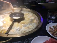 -九鼎轩脆毛肚火锅(商业街店)