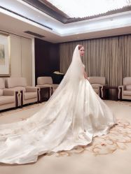 -Color卡诺婚纱礼服馆(南京严选店)