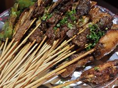 -何师烧烤Pro ·江湖川菜·小龙虾·精酿(太古里旗舰店)
