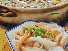 -东巴谷野生菌火锅餐厅