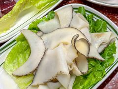 -四囍码头海鲜烧烤自助火锅(外滩南京东路悦荟广场店)