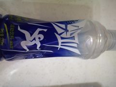 尖叫运动饮料-蜀留香火锅·始于1999·原四川老火锅(白堤路店)