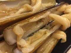 -鲜入围煮花胶鸡海鲜火锅