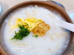 脆鱼皮艇仔粥-蔡澜港式点心(皇庭广场店)