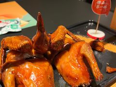 玻璃脆皮乳鸽-羽鸽集·乳鸽专门店·地道顺德菜(岭南站店)