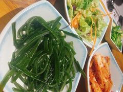 -唯成•韩国炭火烤肉 유성고기