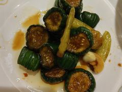 -松沪名灶·豆浆鱼头·新上海菜(飞航吾悦广场店)