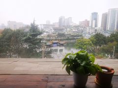 -包整·丝娃娃(一览甲秀楼风景店)