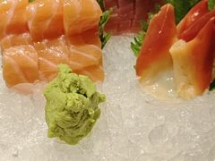 -花和海鲜自助(梅江店)