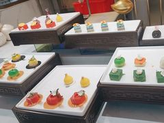 -腾阁自助餐厅(朝林广场店)