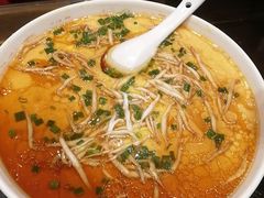 -湖滨路美食街