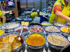 -八一路好吃街(雨田商务大厦店)