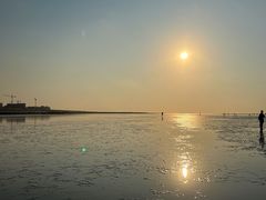 -南汇新城海滩