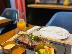阿根廷原切谷饲肉眼大牛排-YUE·6·西式融合餐厅(外滩六号店)