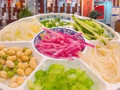 -老北京炸酱面大王.铜锅涮肉(朝阳门店)