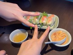 -大头虾越式风味餐厅(光明广场店)
