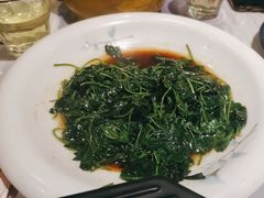 -松沪名灶·豆浆鱼头·新上海菜(飞航吾悦广场店)