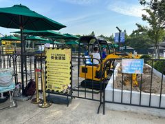-季高兔窝窝亲子园(上海薰衣草公园店)