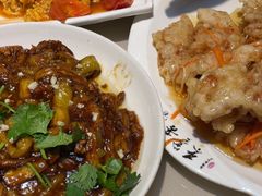 -老码头黑皮肘子锅包肉(赣水路店)