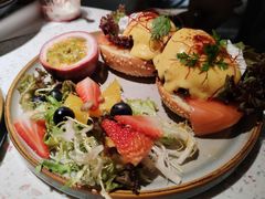 烟熏三文鱼班尼迪蛋-BE BRIGHT KITCHEN(正佳广场店)