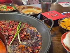 -萍姐火锅·公路夜市(武汉首店)