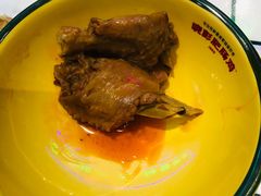 -晓彭肥肠鸡·泡椒鸡火锅(水木天地店)