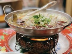 -闯关东东北农家菜(崂山石老人店)