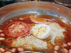-合易泓烤肉·海肠捞饭(火车站店)