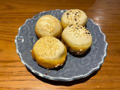 和牛大虾双拼生煎-鑫震源·苏式大虾生煎(山塘街店)