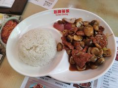 蚝油鲜茹牛肉饭-新世界餐厅(万达店)