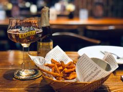 -1886德国汽车餐厅(外滩十六铺码头店)