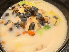 -来龙里 精致 东南亚餐室(万象城店)