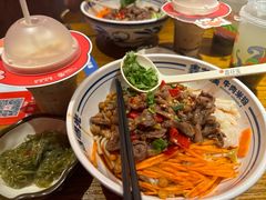 -鑫花溪牛肉米粉(文星广场店)
