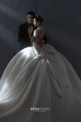 -至臻微拉婚纱摄影