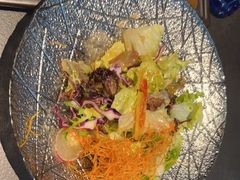 -铭牛烧肉·和牛海鲜自助(高新月牙湖店)