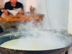 -云南大锅豆浆店