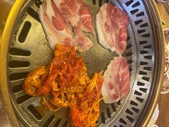 -汉江山料理级自助烤肉黑金冠(周口好吃城店)