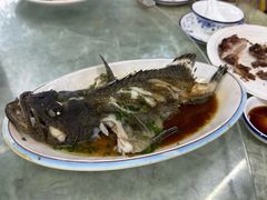 -四川小胡子海鲜(丁村万人海鲜广场店)