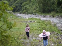 -亲兄弟真人CS团建拓展基地