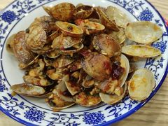 -江城燕子大排档(江汉路步行街店)