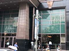 -梅龙镇广场